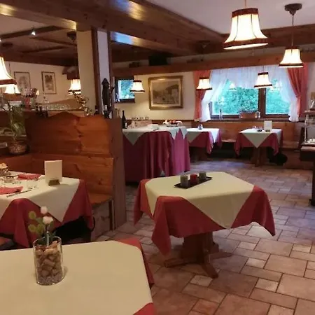 Hotel Bosco Mareson Pecol